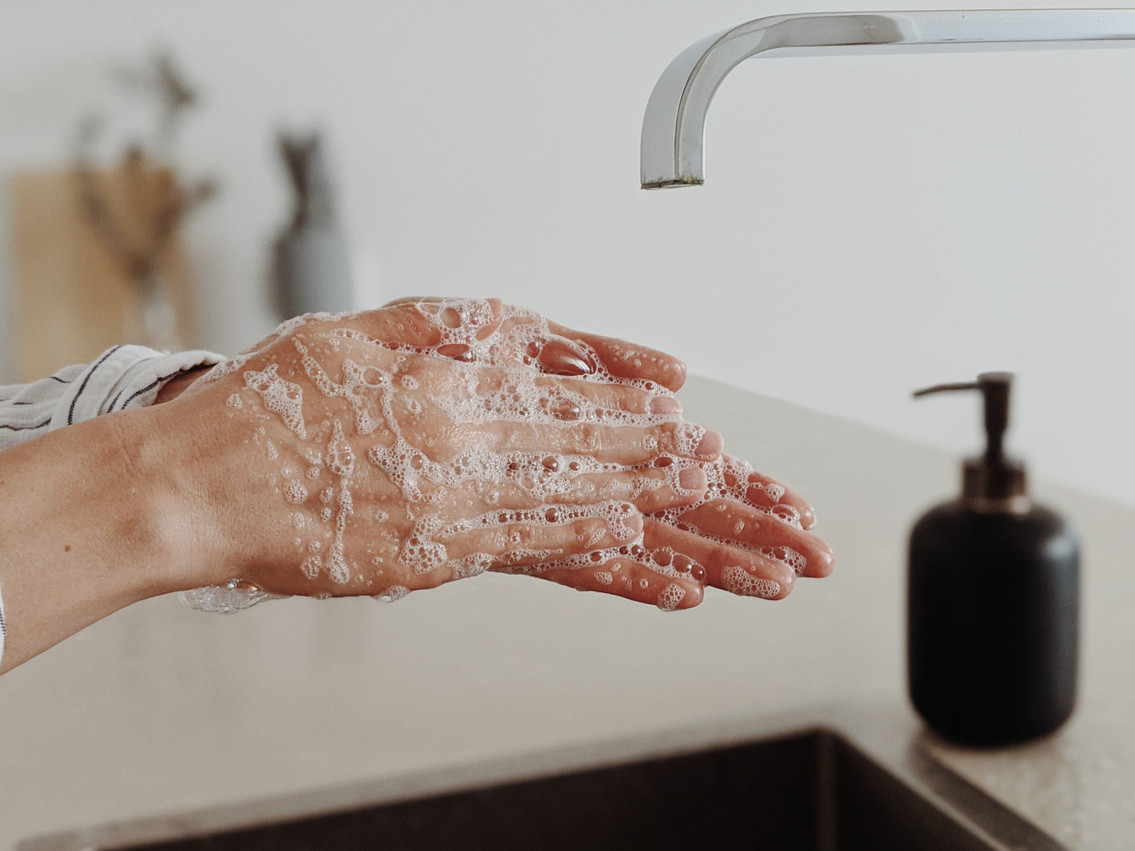 Το σαπούνι ελαιολάδου είναι 4 φορές πιο αποτελεσματικό στην καταπολέμηση του ιού της γρίπης που βρίσκεται στα χέρια μας.